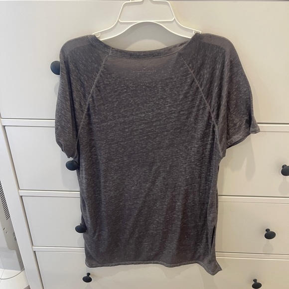 AE graphic tee - Picture 2 of 3